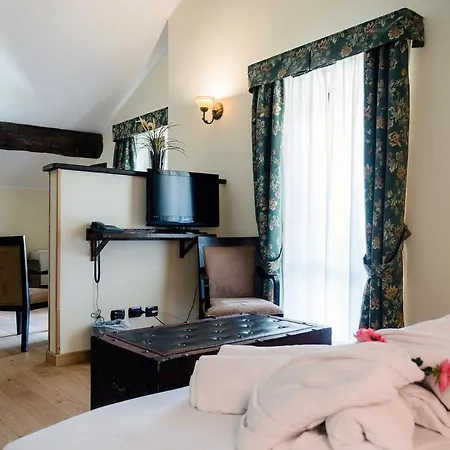Du Lys Hotel&spa Hotel 4*