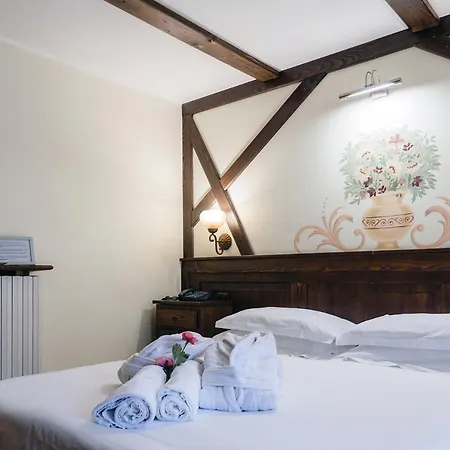 Du Lys & Hotel 4*