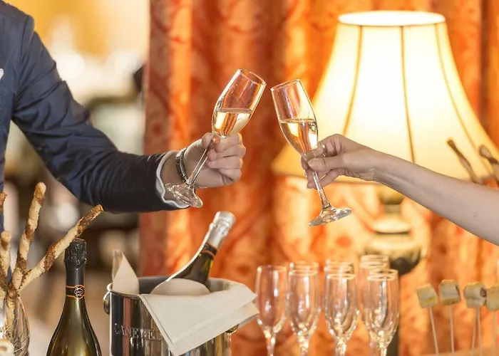 Du Lys & Szálloda 4*